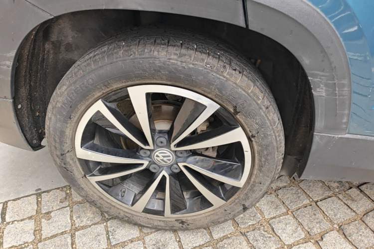 Used Volkswagen Tharu 2020 280TSI Two-Wheel Drive Luxury Edition China VI Standard Right Rear Wheel Hub