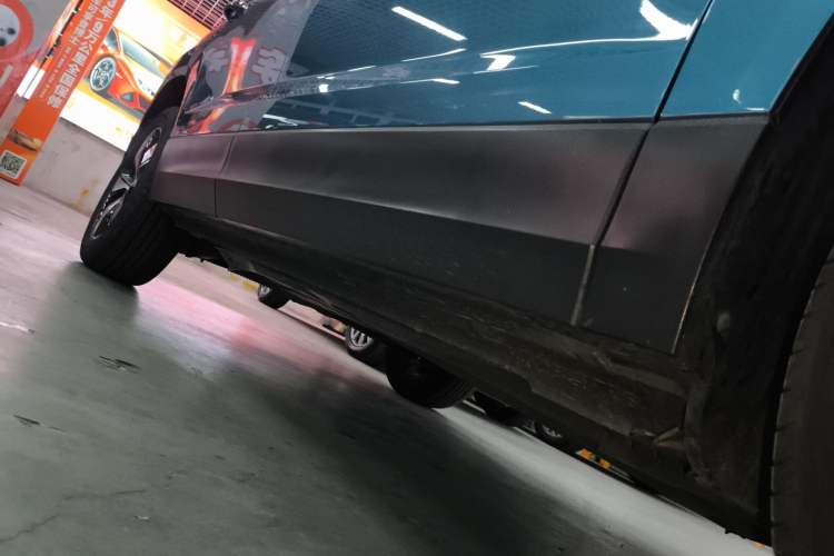 Used Volkswagen Tharu 2020 280TSI Two-Wheel Drive Comfort Edition China VI Standard Right Side Sill