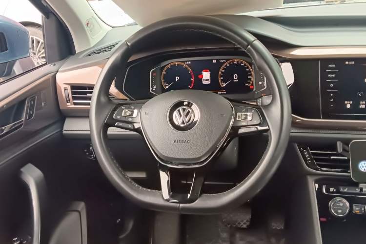 Used Volkswagen Tharu 2020 280TSI Two-Wheel-Drive Flagship Version China VI Steering Wheel