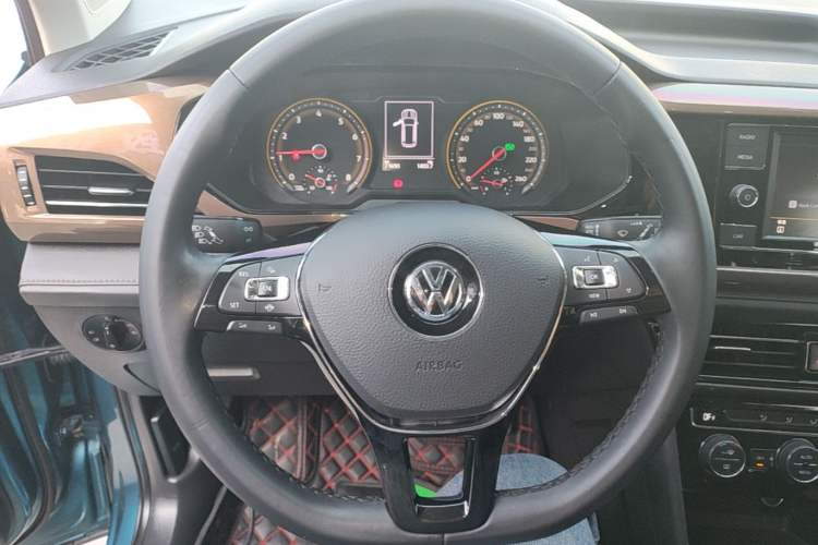 Used Volkswagen Tharu 2020 280TSI Two-Wheel Drive Comfort Edition China VI Standard Steering Wheel