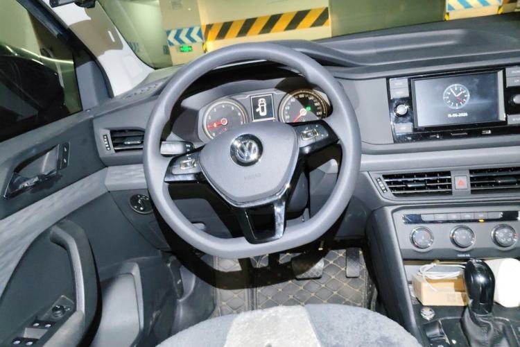 Used Volkswagen Tharu 2020 280TSI Two-Wheel Drive Trend Edition China VI Standard Steering Wheel