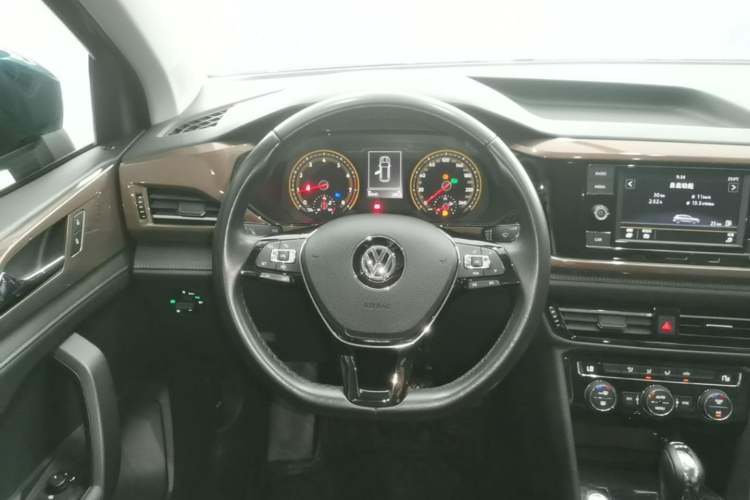 Used Volkswagen Tharu 2020 280TSI Two-Wheel Drive Comfort Edition China VI Standard Steering Wheel
