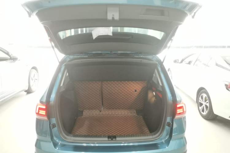 Used Volkswagen Tharu 2020 280TSI Two-Wheel Drive Comfort Edition China VI Standard Trunk