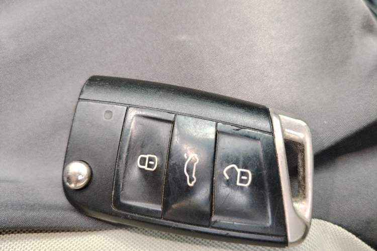 Used Volkswagen Tharu 2020 280TSI Two-Wheel Drive Comfort Edition China VI Standard Vehicle Key
