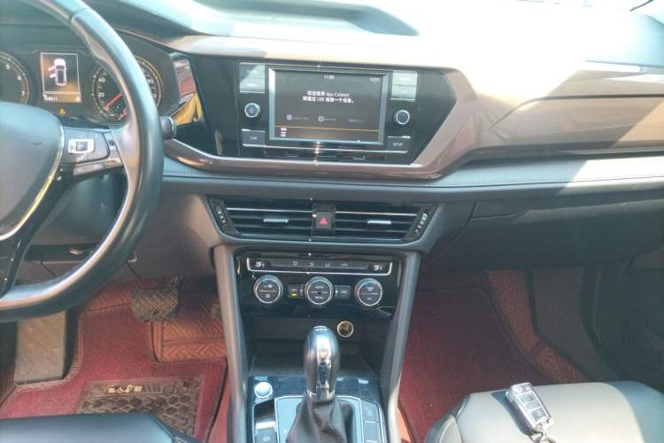 Used Volkswagen Tharu 2020 280TSI Two-Wheel Drive Comfort Edition China VI Standard Audio And AC Panel