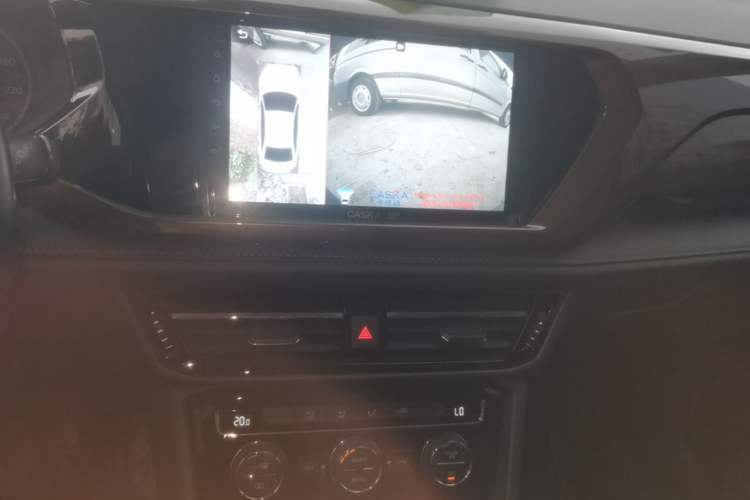 Used Volkswagen Tharu 2020 280TSI Two-Wheel Drive Comfort Edition China VI Standard Audio And AC Panel