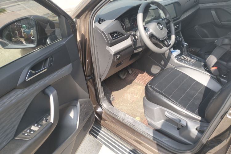 Used Volkswagen Tharu 2020 280TSI Two-Wheel Drive Trend Edition China VI Standard Driver Seat