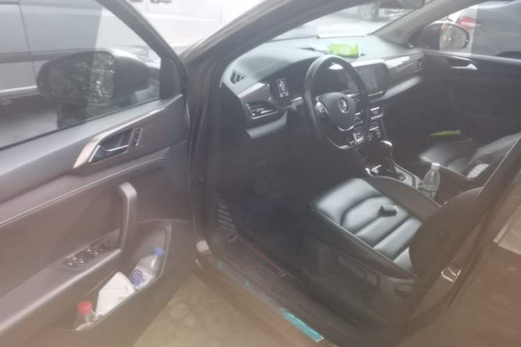 Used Volkswagen Tharu 2020 280TSI Two-Wheel Drive Comfort Edition China VI Standard Driver Seat