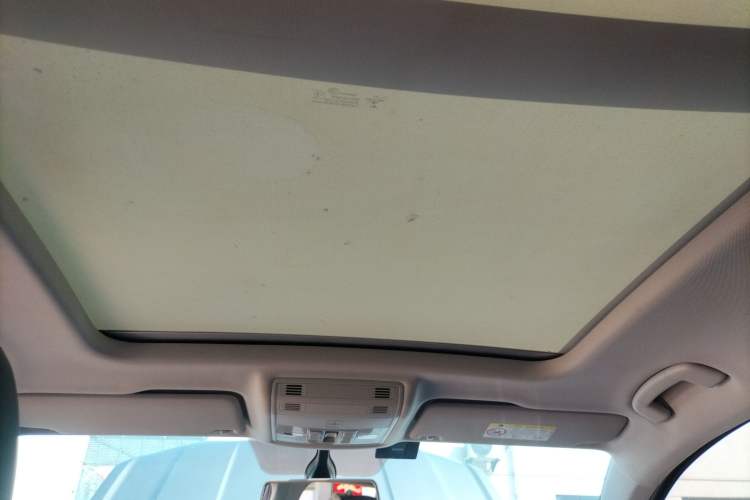 Used Volkswagen Tharu 2020 280TSI Two-Wheel Drive Comfort Edition China VI Standard Headliner