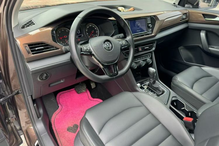 Used Volkswagen Tharu 2020 280TSI Two-Wheel Drive Comfort Edition China VI Standard Interior 3