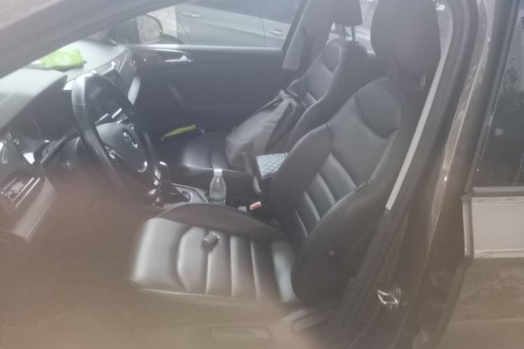Used Volkswagen Tharu 2020 280TSI Two-Wheel Drive Comfort Edition China VI Standard Left Front Seat