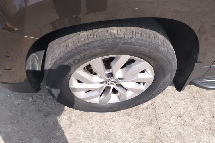 Used Volkswagen Tharu 2020 280TSI Two-Wheel Drive Trend Edition China VI Standard Left Front Wheel Hub