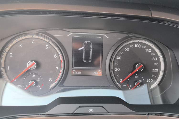 Used Volkswagen Tharu 2020 280TSI Two-Wheel Drive Comfort Edition China VI Standard Odometer Close Up