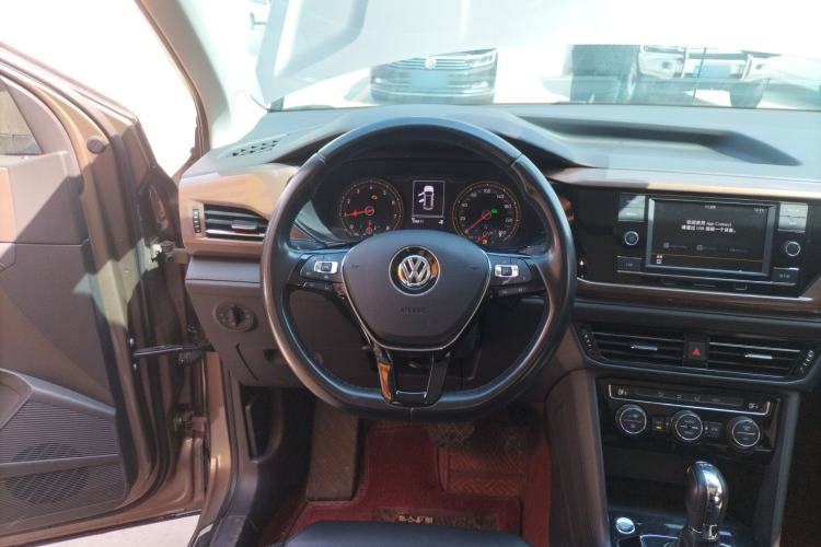Used Volkswagen Tharu 2020 280TSI Two-Wheel Drive Comfort Edition China VI Standard Steering Wheel