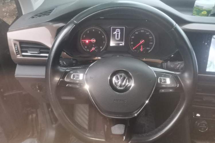 Used Volkswagen Tharu 2020 280TSI Two-Wheel Drive Comfort Edition China VI Standard Steering Wheel