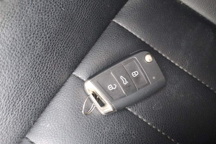 Used Volkswagen Tharu 2020 280TSI Two-Wheel Drive Trend Edition China VI Standard Vehicle Key