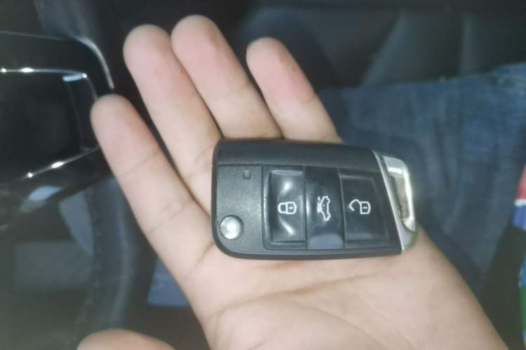 Used Volkswagen Tharu 2020 280TSI Two-Wheel Drive Comfort Edition China VI Standard Vehicle Key