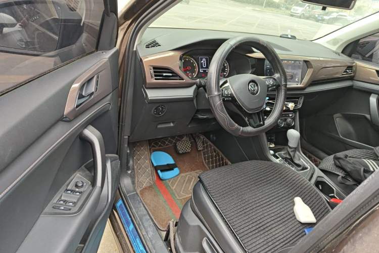 Used Volkswagen Tharu 2020 280TSI Two-Wheel Drive Luxury Edition China VI Standard Driver Seat