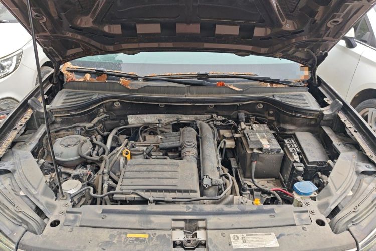Used Volkswagen Tharu 2020 280TSI Two-Wheel Drive Luxury Edition China VI Standard Engine Bay