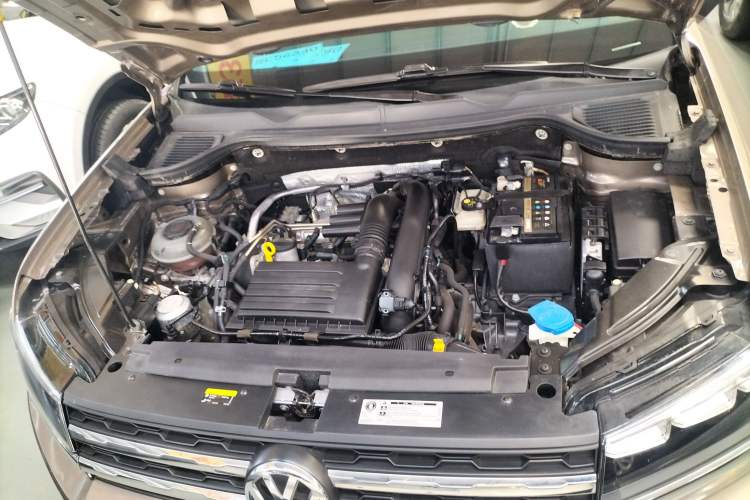 Used Volkswagen Tharu 2020 280TSI Two-Wheel Drive Comfort Edition China VI Standard Engine Bay