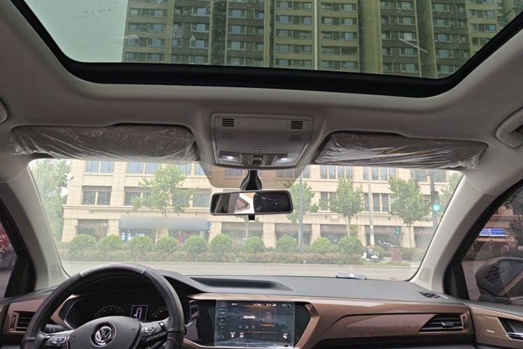 Used Volkswagen Tharu 2020 280TSI Two-Wheel Drive Luxury Edition China VI Standard Headliner