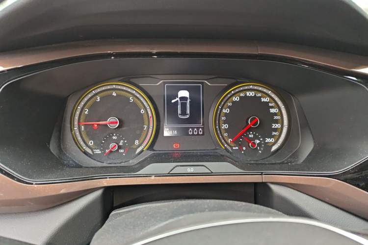 Used Volkswagen Tharu 2020 280TSI Two-Wheel Drive Luxury Edition China VI Standard Instrument Cluster