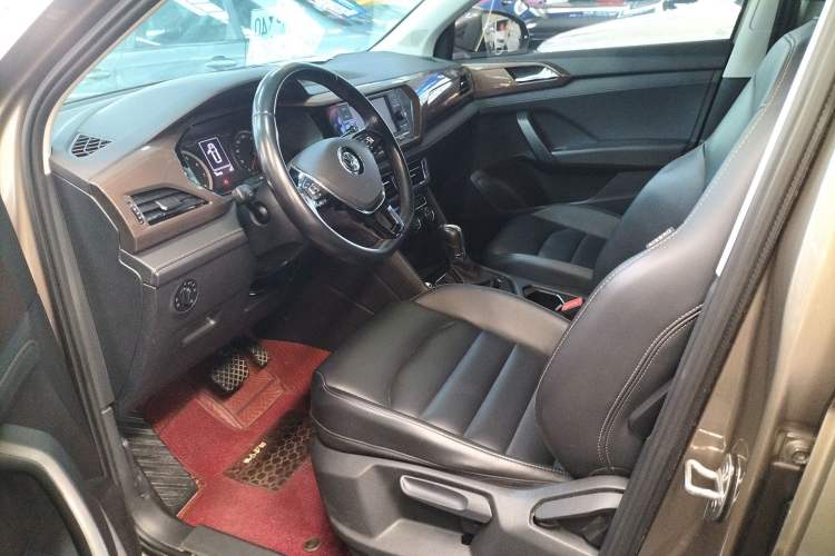 Used Volkswagen Tharu 2020 280TSI Two-Wheel Drive Comfort Edition China VI Standard Left Front Seat