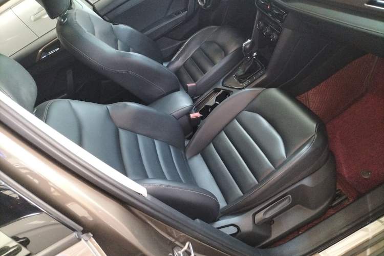 Used Volkswagen Tharu 2020 280TSI Two-Wheel Drive Comfort Edition China VI Standard Right Front Seat