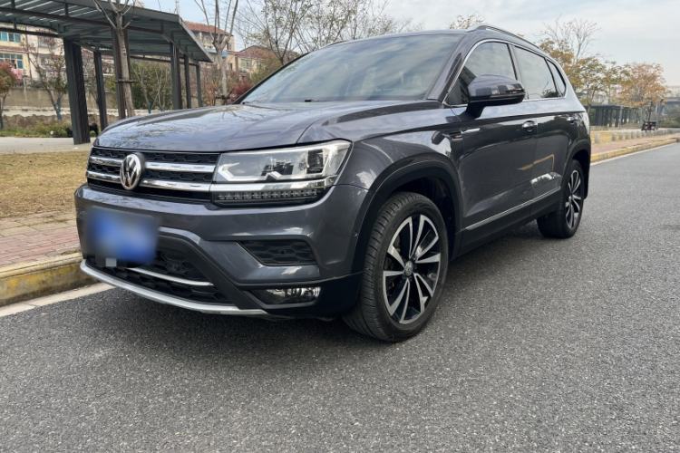Ojetý Volkswagen Tharu 2020 Revised Version 330TSI Four-Wheel Drive Flagship Edition China VI Guazi used car, China used car export, Used car for sale, Used  cars, Cheapest cars for sale