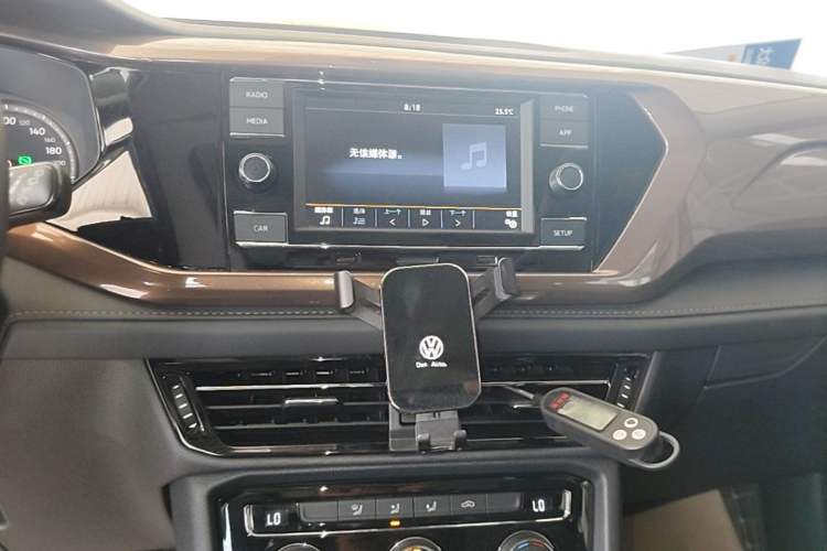 Used Volkswagen Tharu 2020 280TSI Two-Wheel Drive Comfort Edition China VI Standard Audio And AC Panel