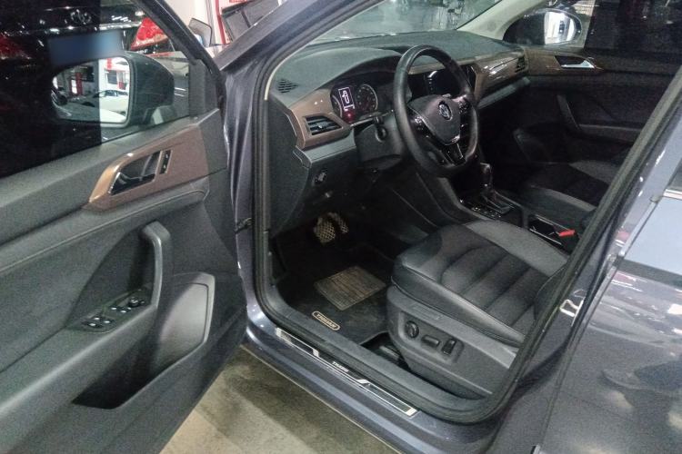 Used Volkswagen Tharu 2020 280TSI Two-Wheel Drive Luxury Plus Version China VI Standard Driver Seat