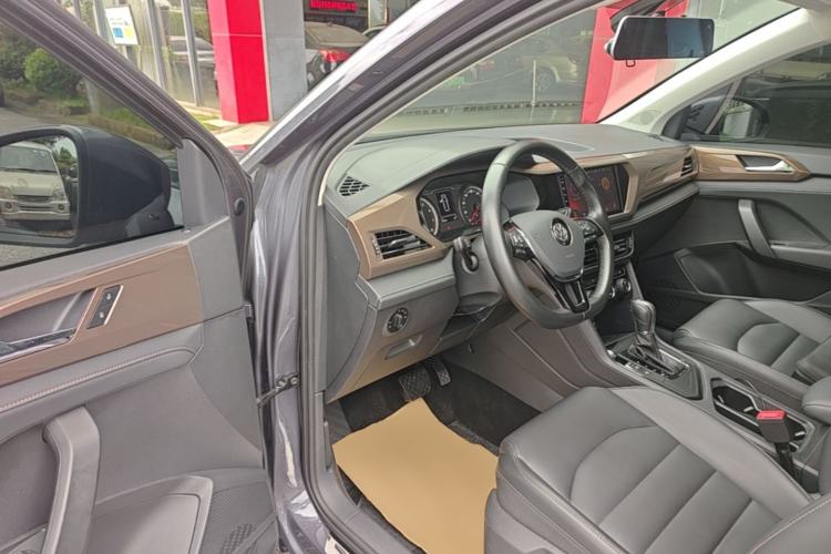 Used Volkswagen Tharu 2020 280TSI Two-Wheel Drive Comfort Edition China VI Standard Driver Seat