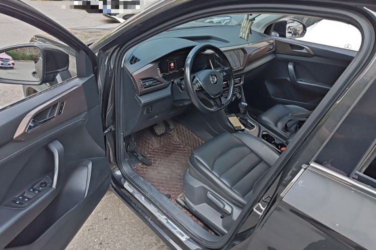 Used Volkswagen Tharu 2020 280TSI Two-Wheel Drive Luxury Edition China VI Standard Driver Seat