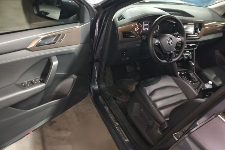 Used Volkswagen Tharu 2020 280TSI Two-Wheel Drive Comfort Edition China VI Standard Driver Seat