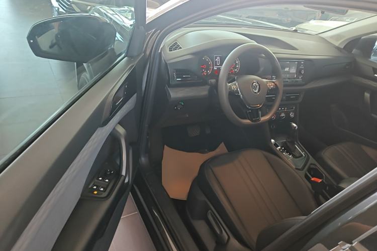 Used Volkswagen Tharu 2020 280TSI Two-Wheel Drive Trend Edition China VI Standard Driver Seat