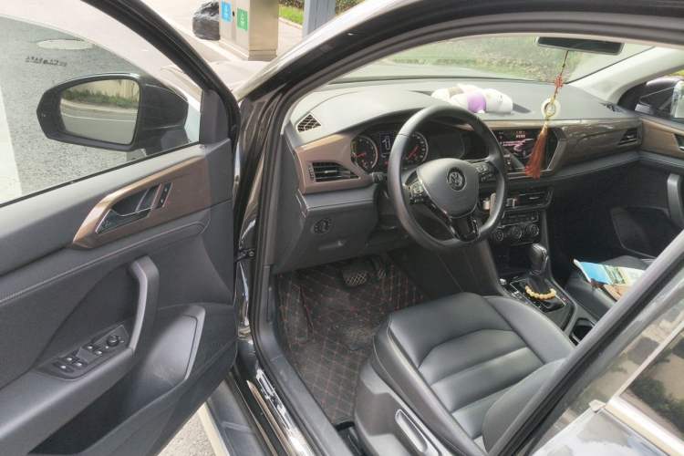 Used Volkswagen Tharu 2020 280TSI Two-Wheel Drive Luxury Edition China VI Standard Driver Seat