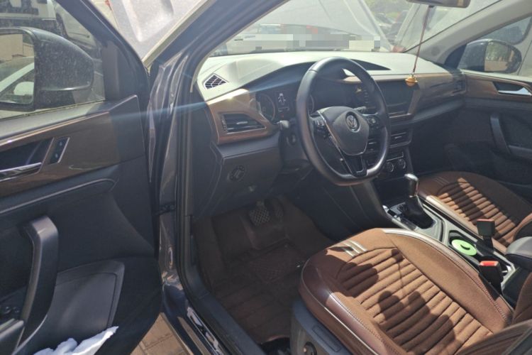 Used Volkswagen Tharu 2020 280TSI Two-Wheel Drive Luxury Plus Version China VI Standard Driver Seat