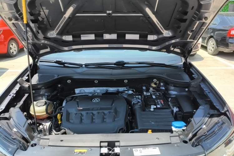 Used Volkswagen Tharu 2020 Revised Version 330TSI Four-Wheel Drive Flagship Edition China VI Engine Bay