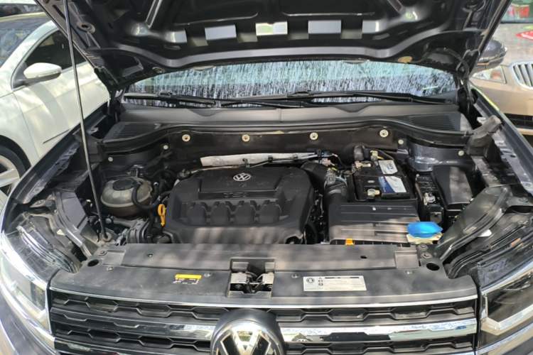 Used Volkswagen Tharu 2020 Revised Version 330TSI Four-Wheel Drive Flagship Edition China VI Engine Bay