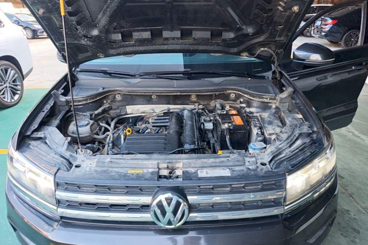 Used Volkswagen Tharu 2020 280TSI Two-Wheel Drive Trend Edition China VI Standard Engine Bay