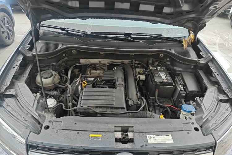 Used Volkswagen Tharu 2020 280TSI Two-Wheel Drive Trend Edition China VI Standard Engine Bay
