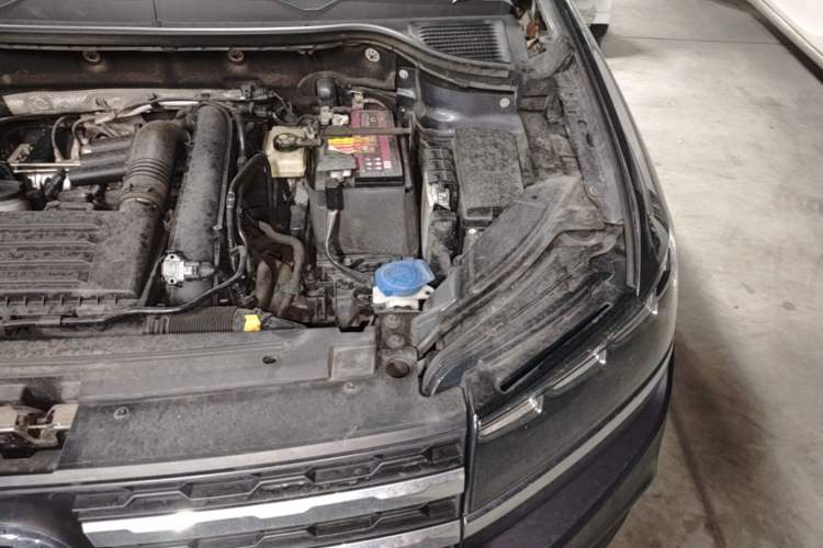 Used Volkswagen Tharu 2020 280TSI Two-Wheel Drive Comfort Edition China VI Standard Engine Bay Left