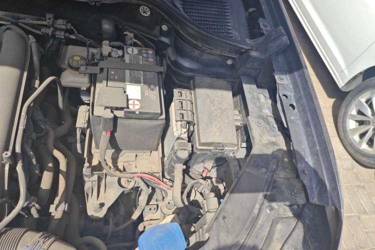 Used Volkswagen Tharu 2020 280TSI Two-Wheel Drive Luxury Plus Version China VI Standard Engine Bay Left