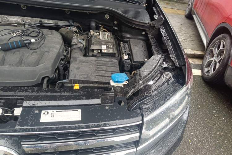 Used Volkswagen Tharu 2020 Revised Version 330TSI Four-Wheel Drive Flagship Edition China VI Engine Bay Left