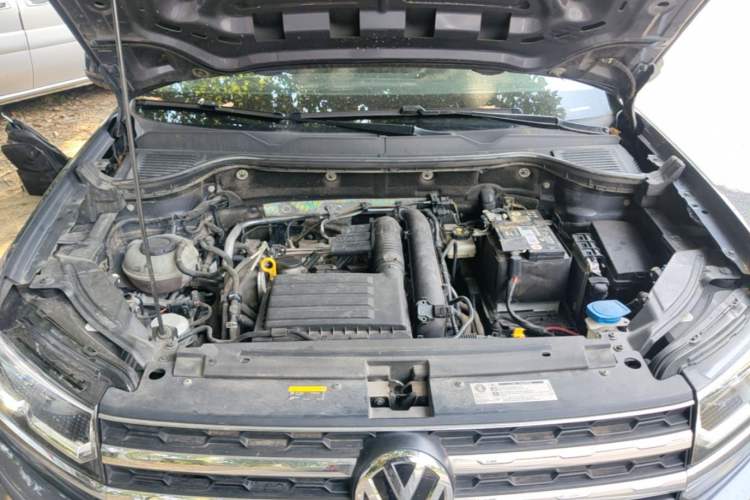 Used Volkswagen Tharu 2020 280TSI Two-Wheel Drive Luxury Plus Version China VI Standard Engine Bay