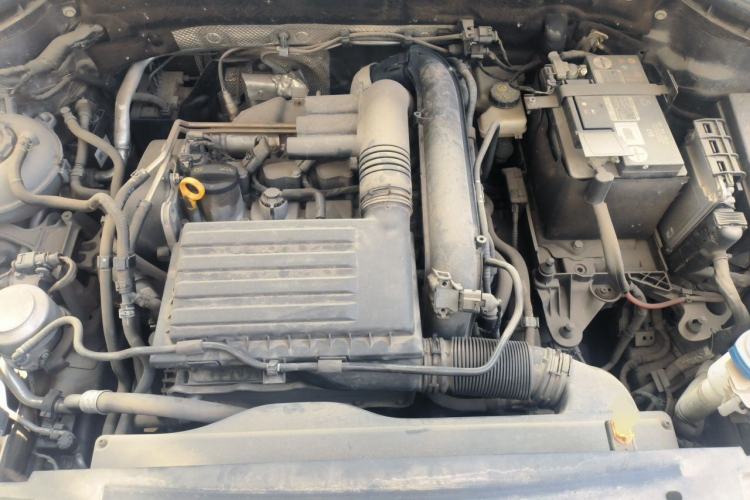 Used Volkswagen Tharu 2020 280TSI Two-Wheel Drive Luxury Edition China VI Standard Engine Bay