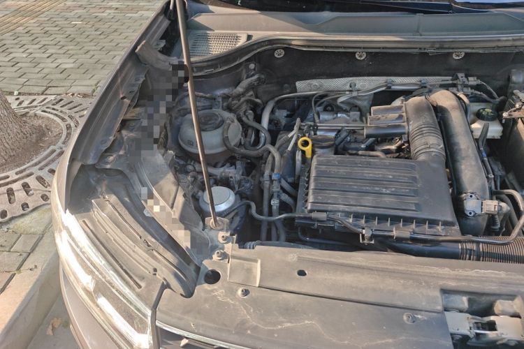 Used Volkswagen Tharu 2020 280TSI Two-Wheel Drive Luxury Plus Version China VI Standard Engine Bay Right