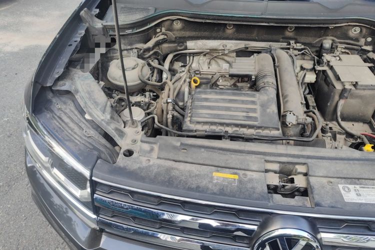 Used Volkswagen Tharu 2020 280TSI Two-Wheel Drive Luxury Plus Version China VI Standard Engine Bay Right