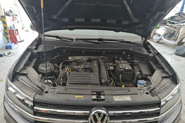 Used Volkswagen Tharu 2020 280TSI Two-Wheel Drive Trend Edition China VI Standard Engine Bay