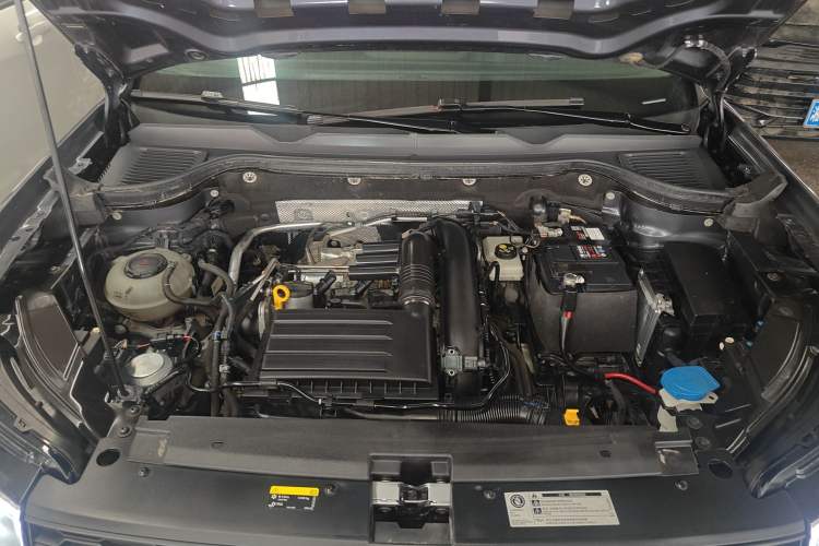 Used Volkswagen Tharu 2020 280TSI Two-Wheel Drive Trend Edition China VI Standard Engine Bay